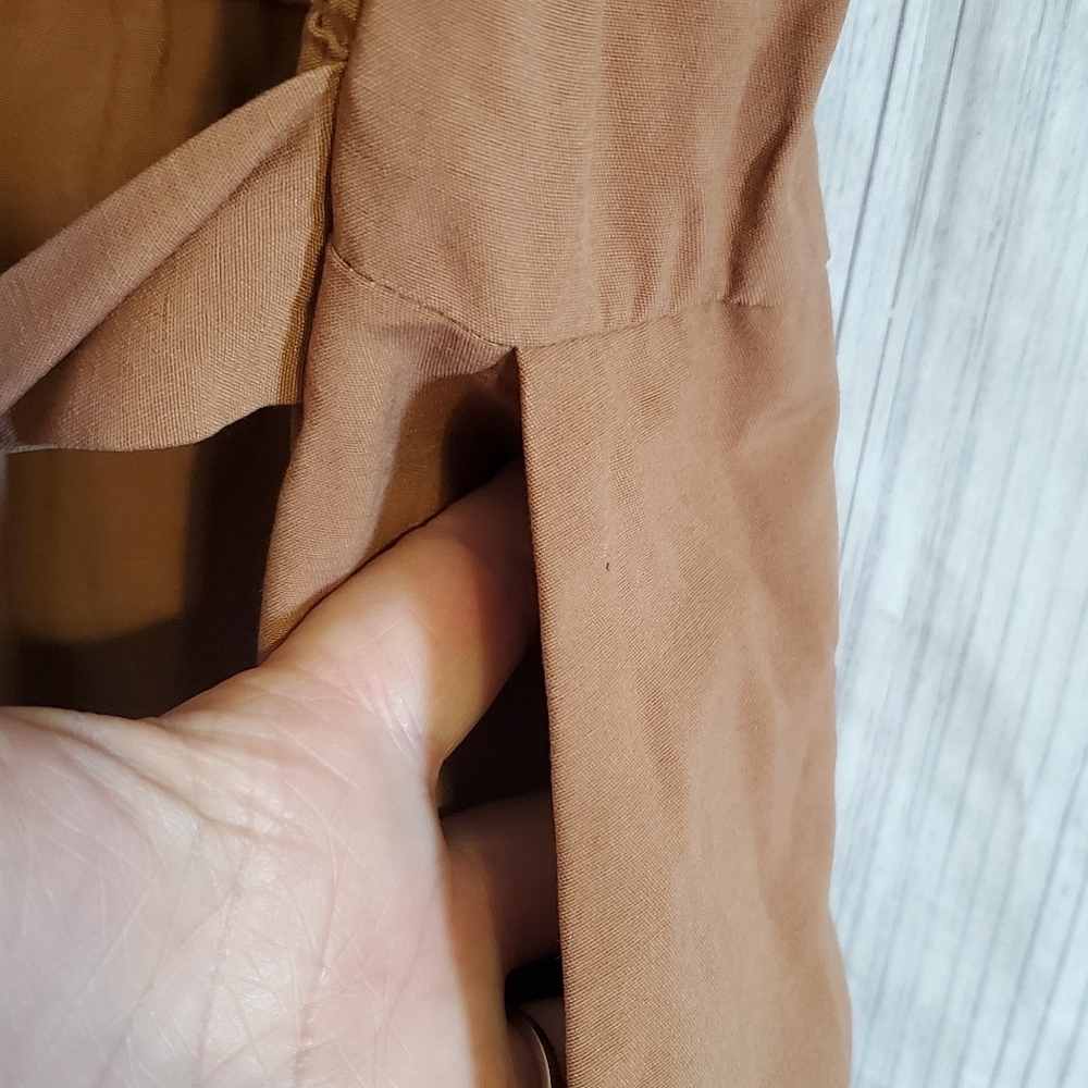 MANGO CASUAL JUMPSUIT. SZ MED. CLAY BROWN WIDE LEGS. VNECK - Picture 6 of 9